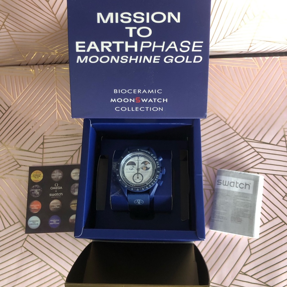 Omega x Swatch Mission to Earth-phase Moonshine Gold Watch